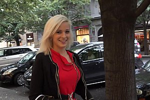 lena anderson喷水